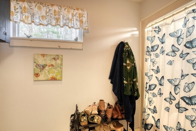 Building Photo - 88 Steelaway Ln