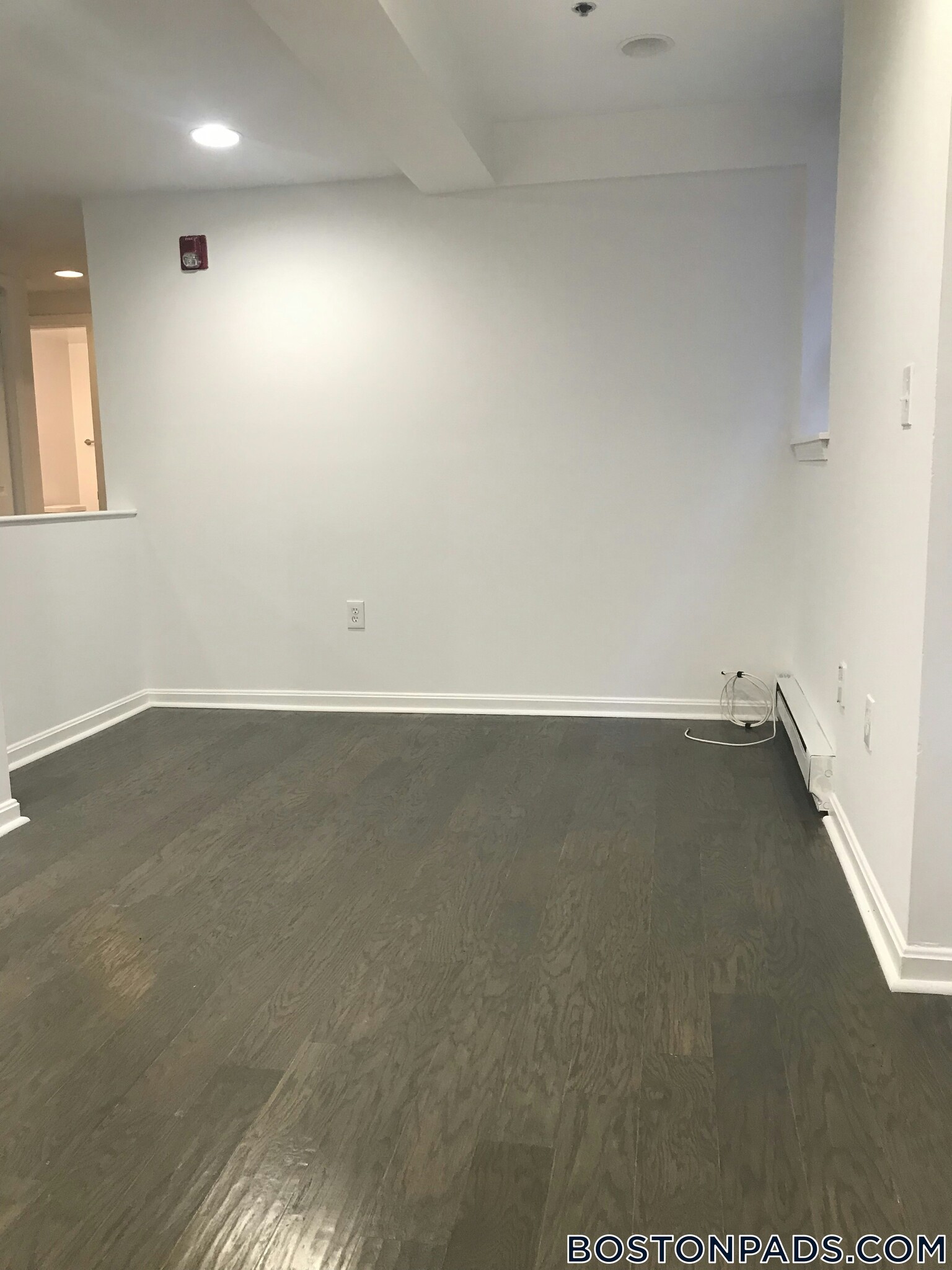 Building Photo - 108 Jersey St