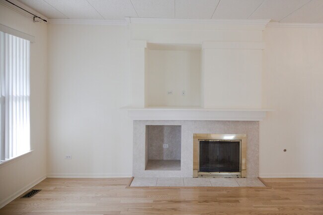 Building Photo - 501 Saddlebrook Ln