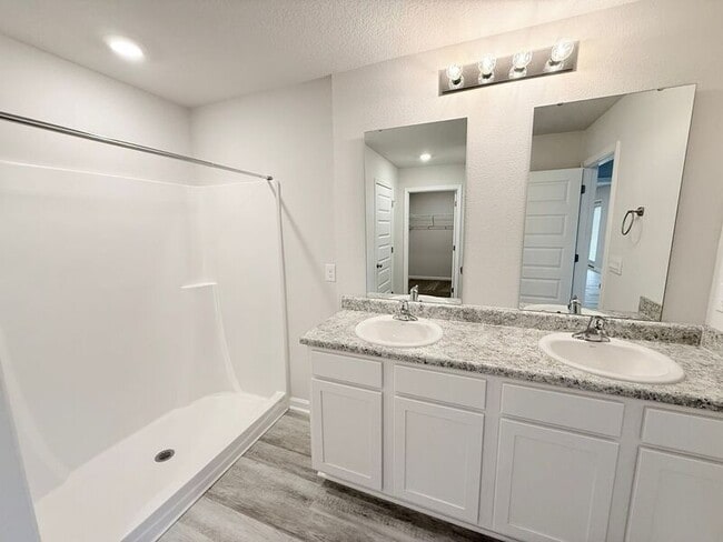 Building Photo - 4384 Winged Elm Ct