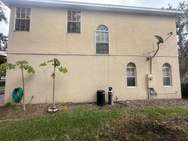 Building Photo - 2821 Eagle Claw Ct