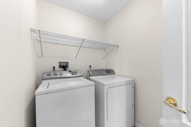 Building Photo - 19 Edward Stec Blvd