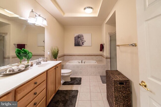 Building Photo - 7117 Mason Grove Ct