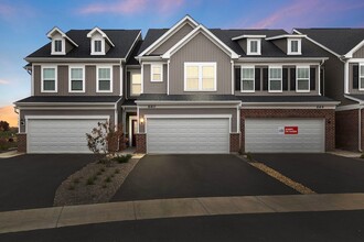 Building Photo - 660 Switchgrass Wy