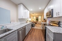 Building Photo - 2205 Emerald St