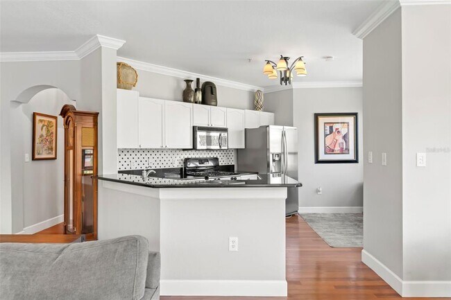 Building Photo - 2746 Via Tivoli