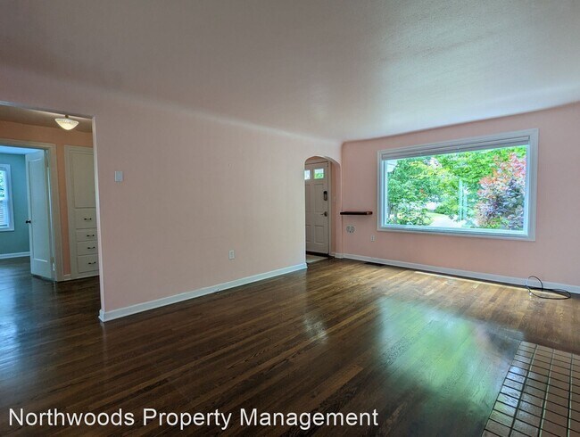 Building Photo - 2 br, 1 bath House - 1675 Washington St