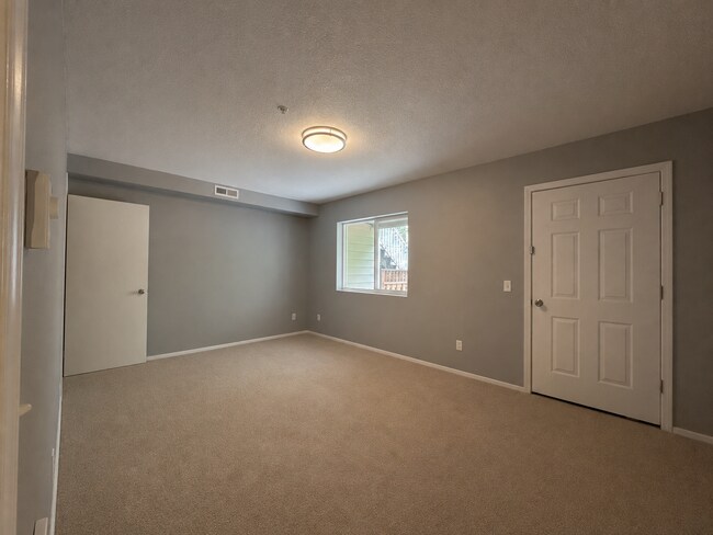 Building Photo - 2677 NW Preston Ct