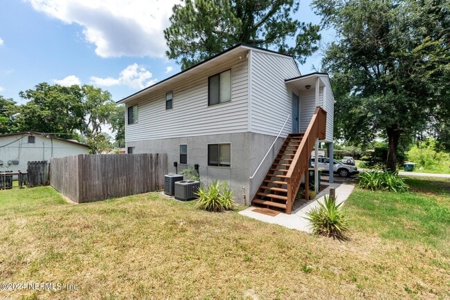 Building Photo - 3604 Morton St