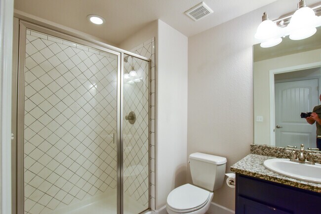 Building Photo - 9761 Beryl Dr
