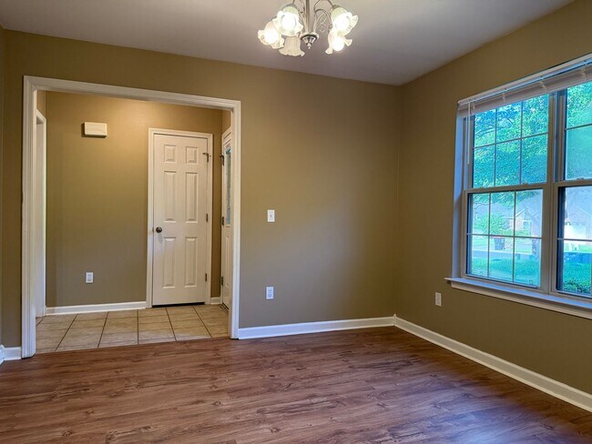 Building Photo - 3704 Chambray Pl