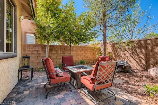 Building Photo - 1041 Baronet Dr