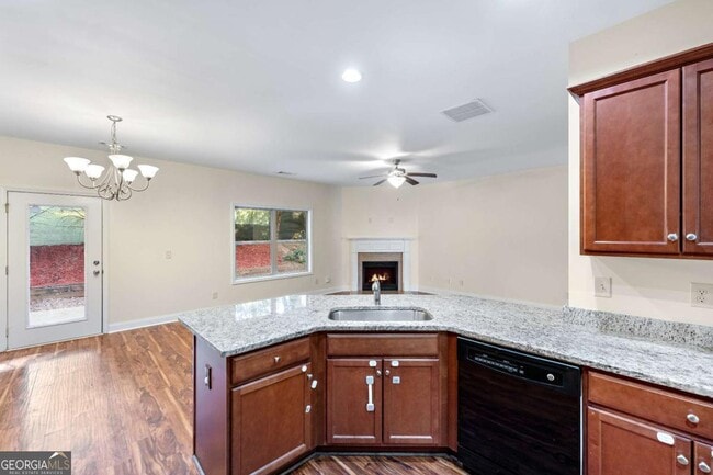 Building Photo - 204 Britt Dr