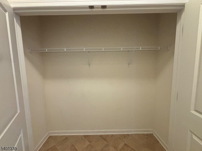 Building Photo - 542 E Celebration Way