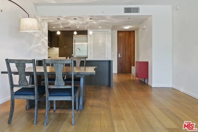 Building Photo - 1705 Ocean Ave