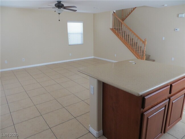 Building Photo - 6824 Bayberry Creek Ave