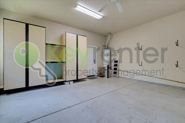 Building Photo - 9448 Syrah Ct