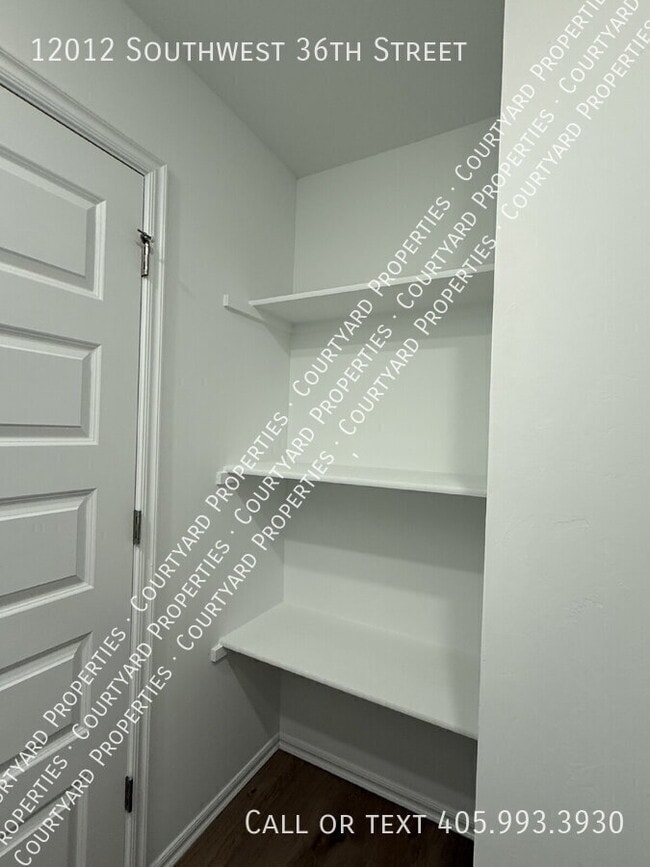 Building Photo - 12012 SW 36th St