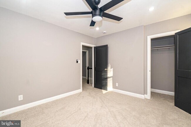 Building Photo - 3519 Kentucky Ave