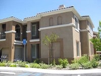 Building Photo - ***BEAUTIFUL SAVANNAH TERRACE CONDO***