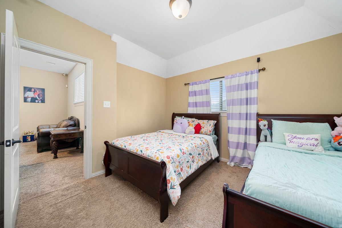 Building Photo - 5110 Ruby Rock Way