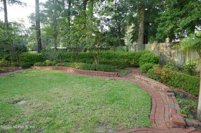 Building Photo - 10996 Raley Creek Dr S