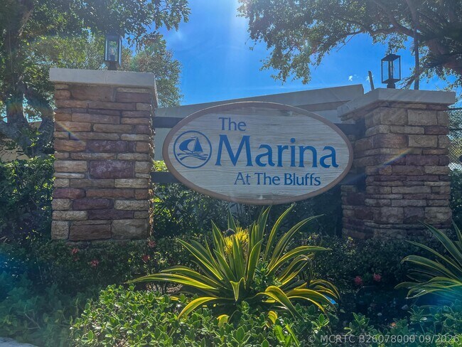Building Photo - 2601 Marina Isle Way