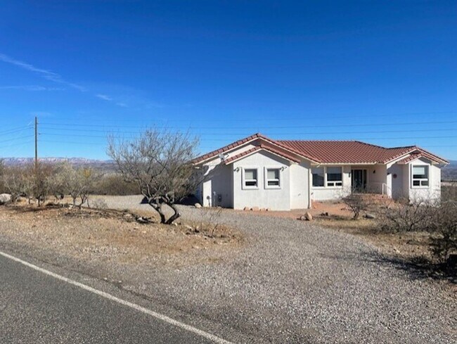 Building Photo - Occupied Coming Soon 2 bedroom plus den and an office gorgeous home on over an Acre Contact Prope...