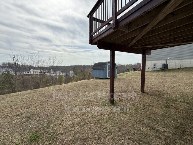 Building Photo - 127 Harper Ln