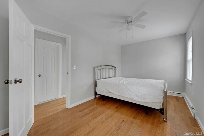 Building Photo - 53 Sterling Ave