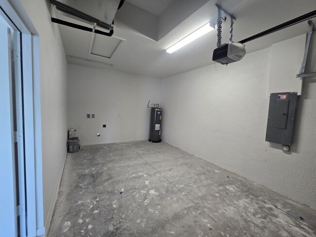 Building Photo - BRAND NEW 2/2/1 -SW LEHIGH ACRES