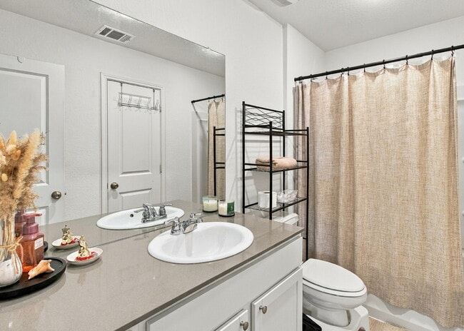 Building Photo - 3 Bedroom Home in Grace Valley