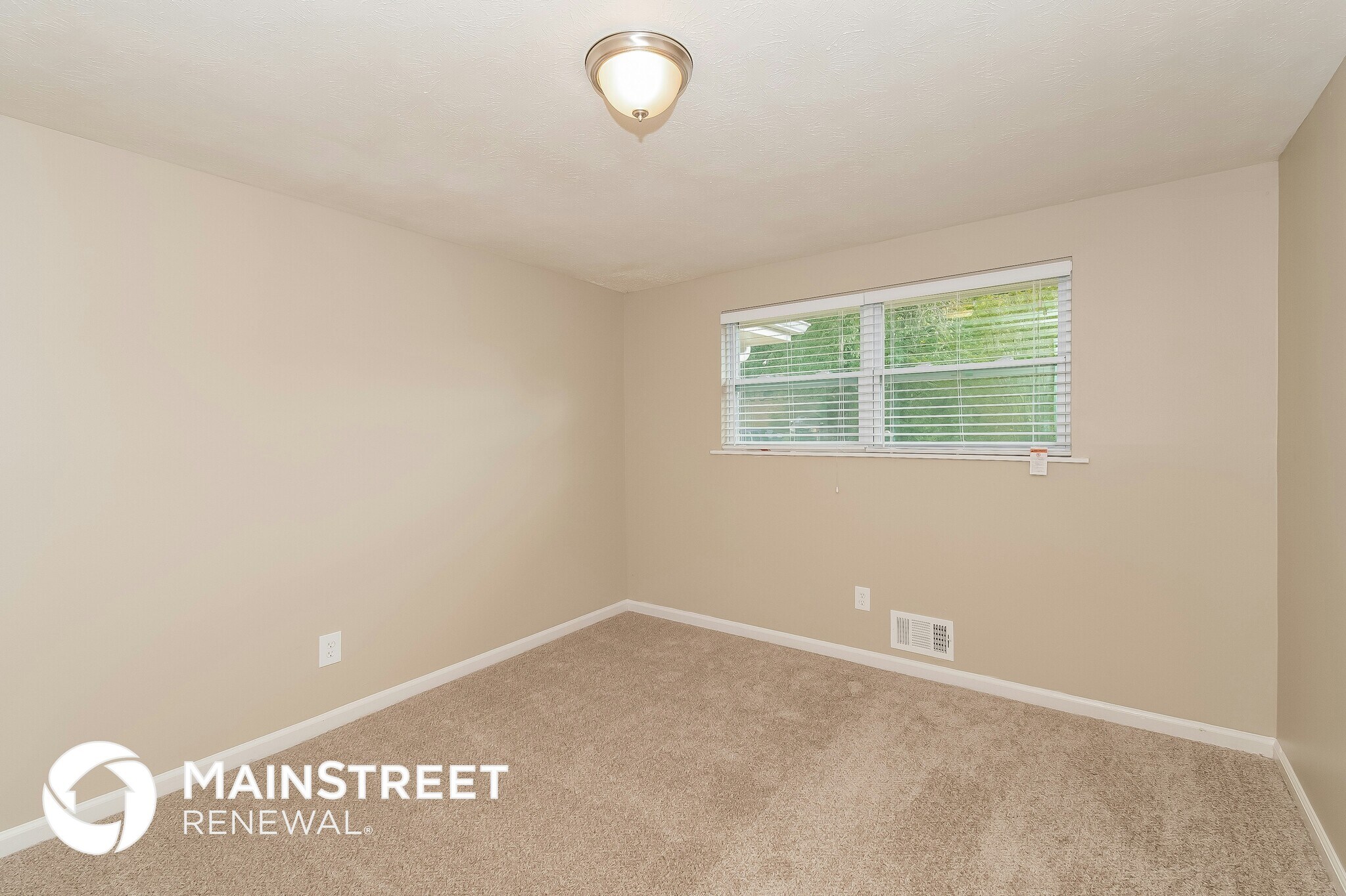 Building Photo - 6200 King Arthur Dr