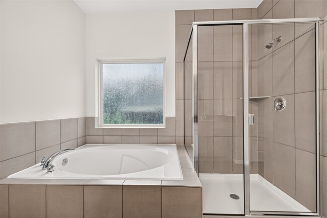 Building Photo - 30359 Limber Pines Dr