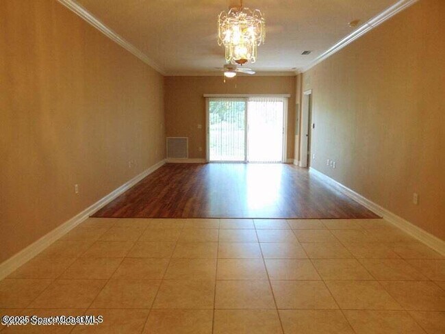 Building Photo - 2087 Hidden Grove Ln