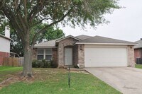 Building Photo - Spacious 3-2-2 in Grand Prairie, Mansfield...