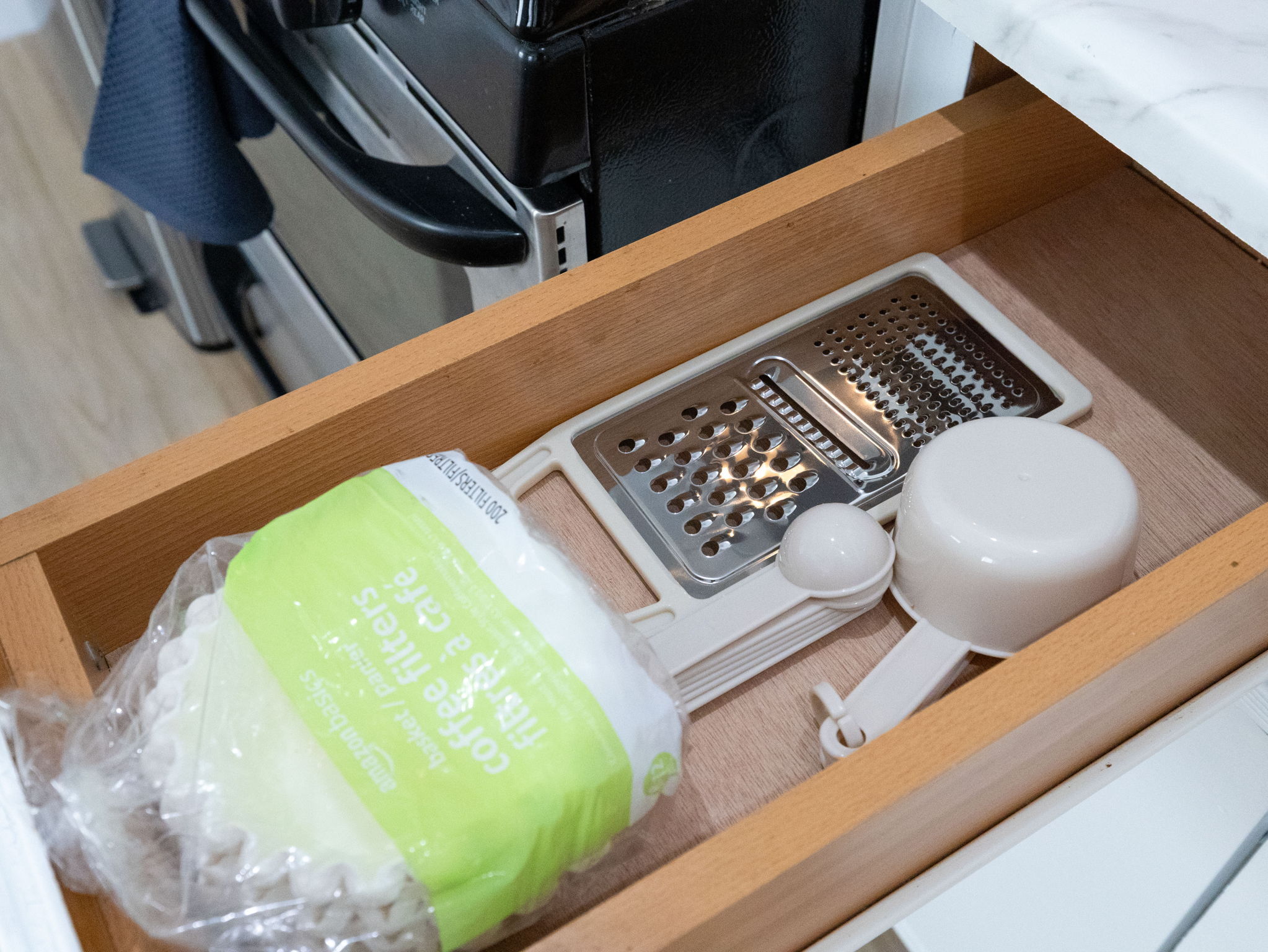 Building Photo - 168 School St