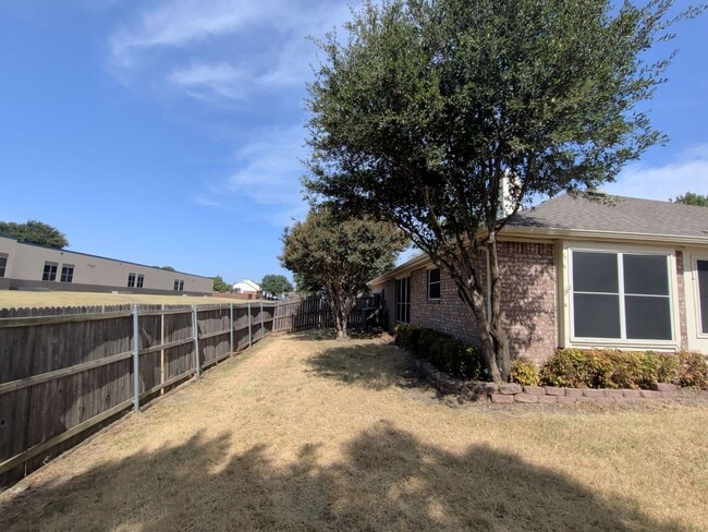 Building Photo - 4819 Brady Ct