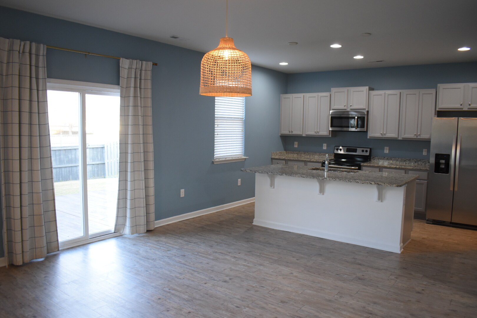 Building Photo - 145 Presley Ln