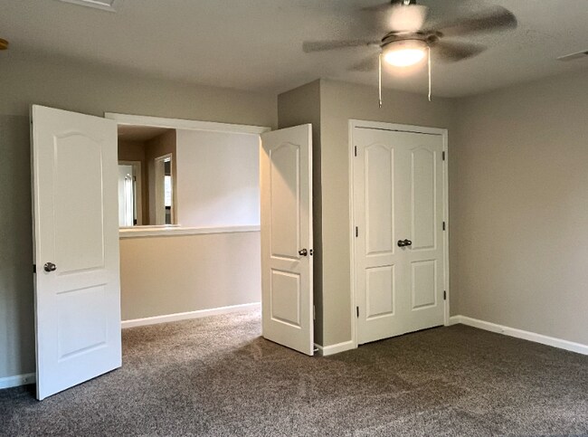 Building Photo - 6321 Adobe Rd