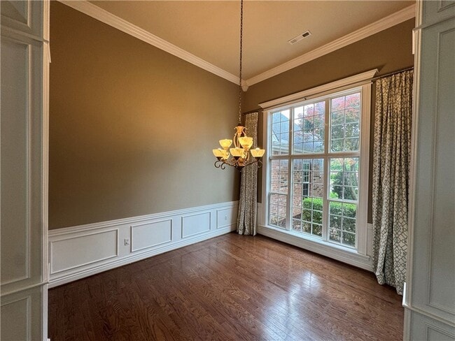 Building Photo - 407 Lyndal Ln