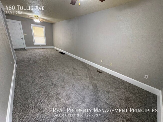 Building Photo - 480 Tullis Ave