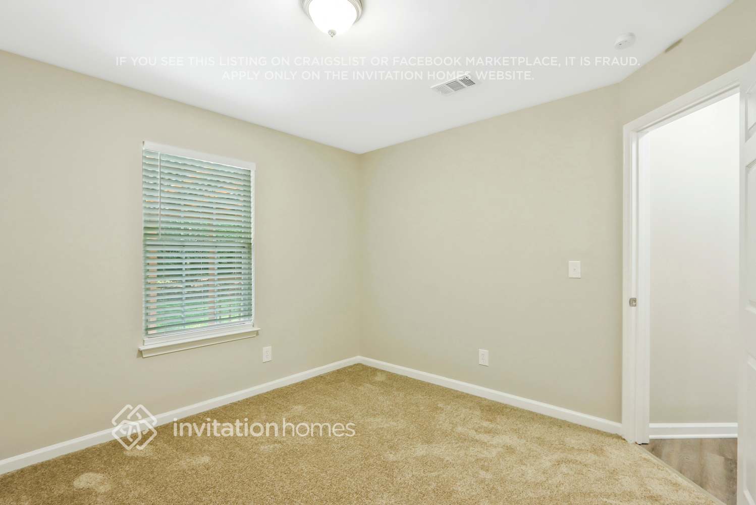 Building Photo - 3823 Landgraf Cove