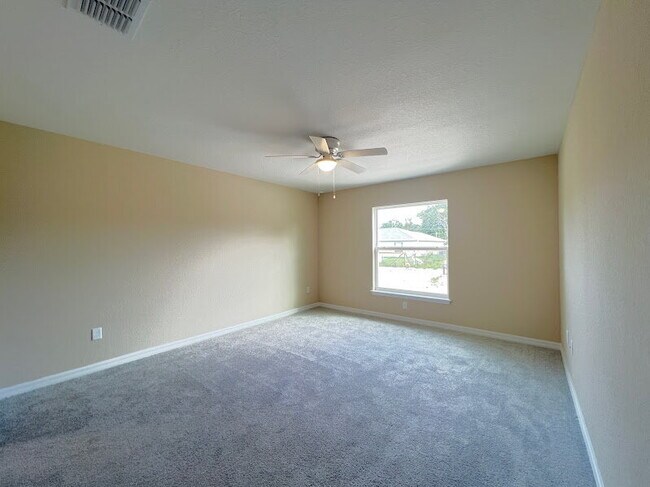 Building Photo - **Beautiful Home for Rent 3 Bd 2Bath