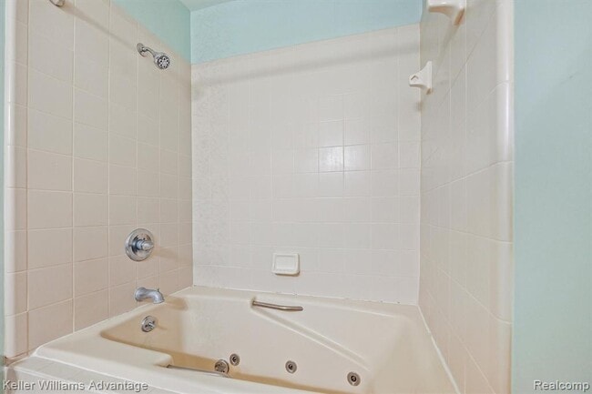 Building Photo - 2819 Monte Vista Ave