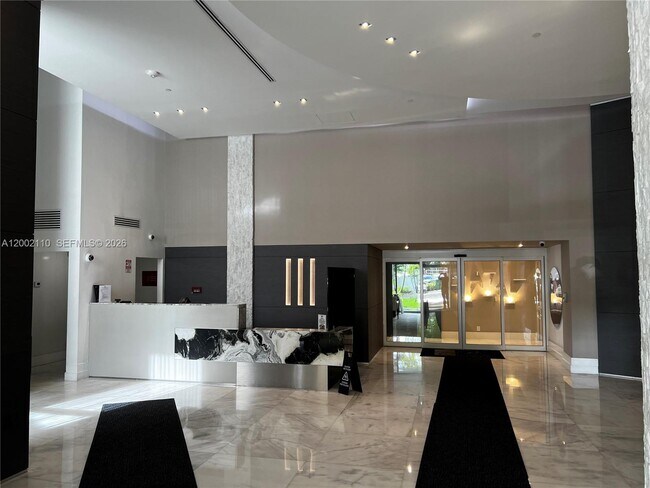 Building Photo - 3300 NE 192 St