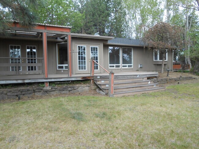 Building Photo - 61360 Keelally Ct
