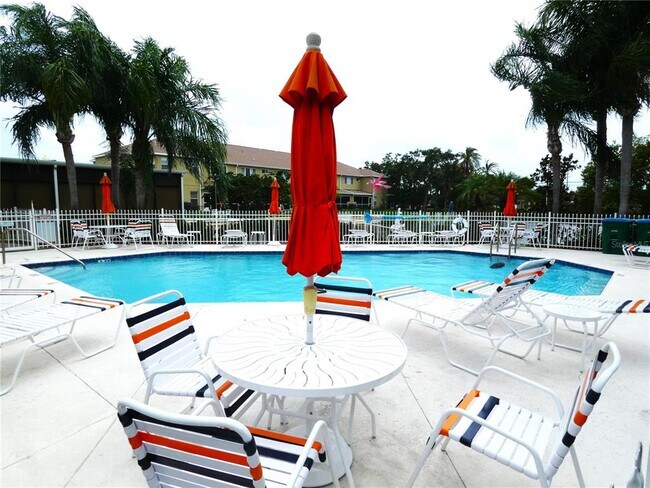 Building Photo - 11237 Kapok Grand Cir