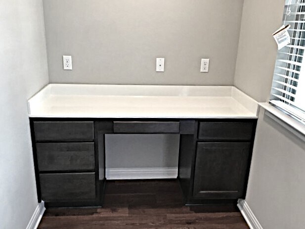 Building Photo - 8109 Cottage Rose Dr