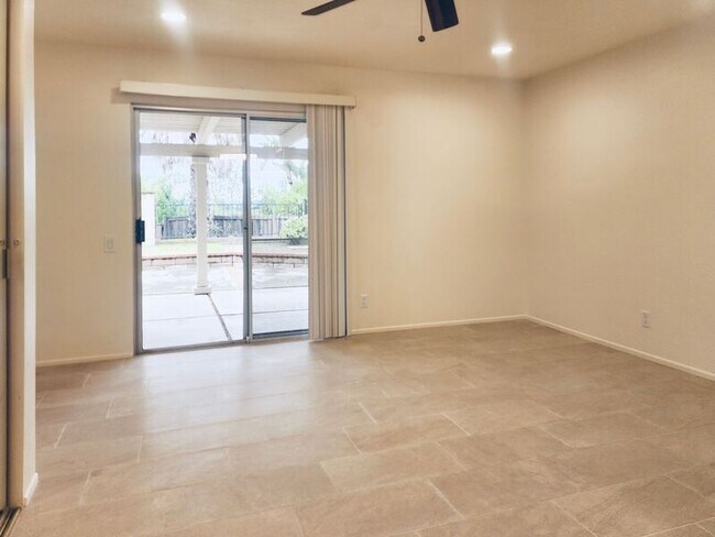 Building Photo - 23581 Via Calzada